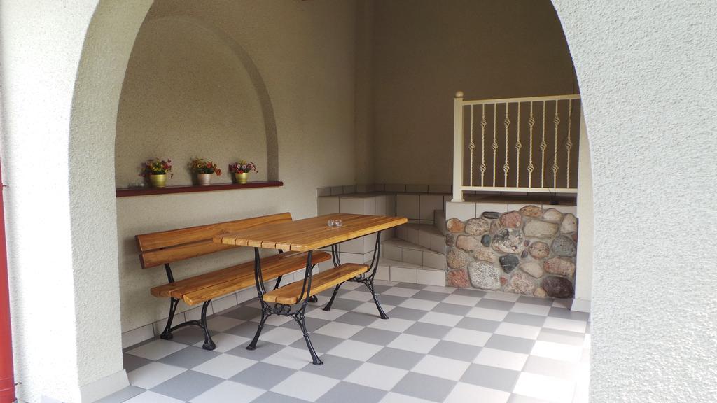 U Viktora Guest House Brest Dış mekan fotoğraf