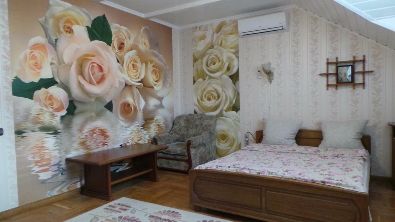 U Viktora Guest House Brest Dış mekan fotoğraf